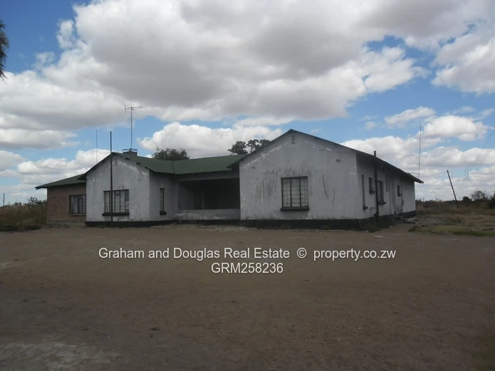 Karoi Farm For Sale