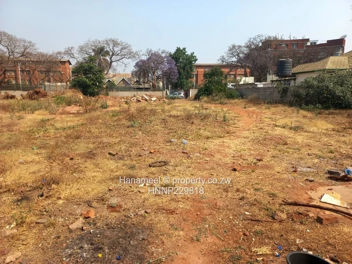 2500sqm commercial stand in Avenues near Parirenyatwa Hospital 