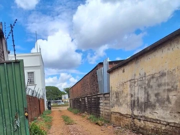 Shop & Retail Property