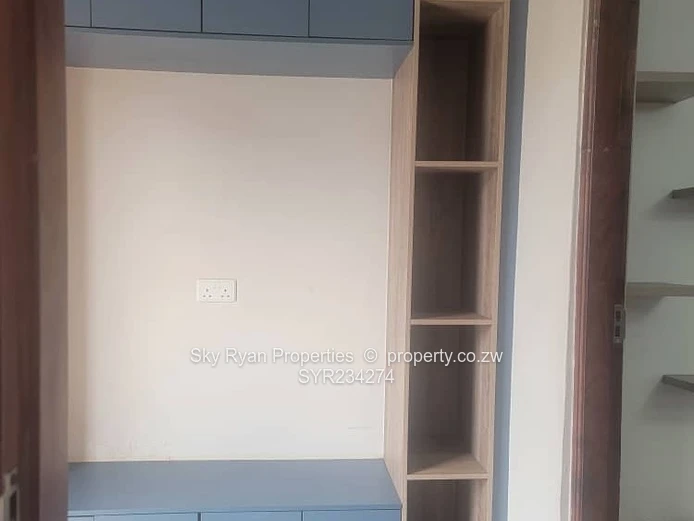 Helensvale Duplex For Sale