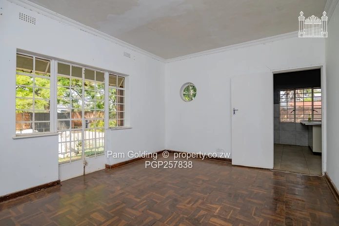 Property In A Promising Location In Highlands (Sole Mandate)