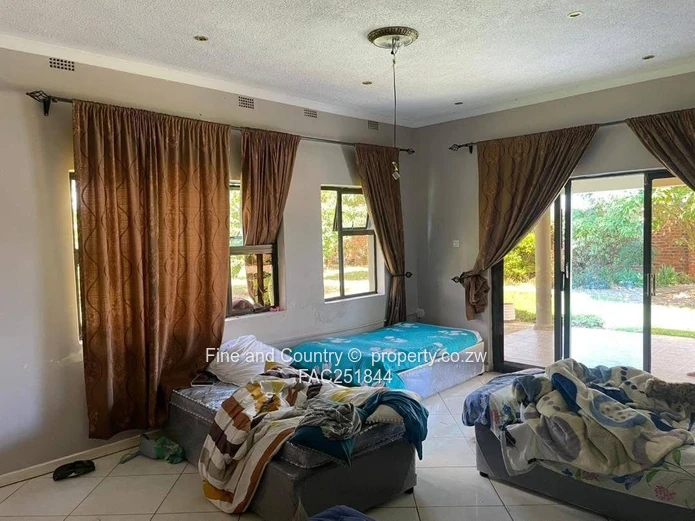 Modern Family Living in Pomona, Harare North