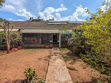 2 Bedroom Garden Flat