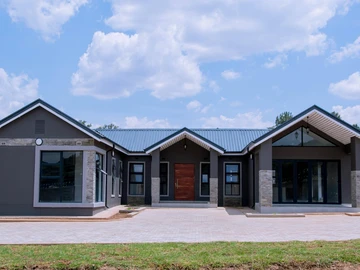 4 Bedroom Townhouse Complex