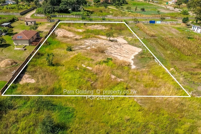 Prime 1 Acre Stand for Sale in Hatfield (Off Twentydales Road)