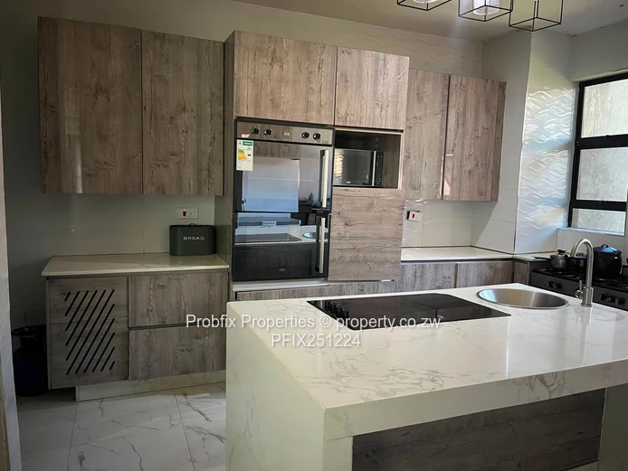 Mansion For Sale In Mt Pleasant Heights Phase 1