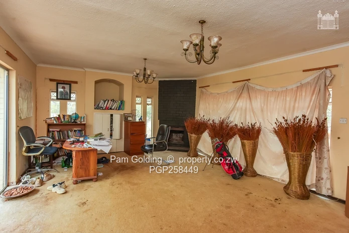 A spacious home with so much developmental potential. Quick sale needed.