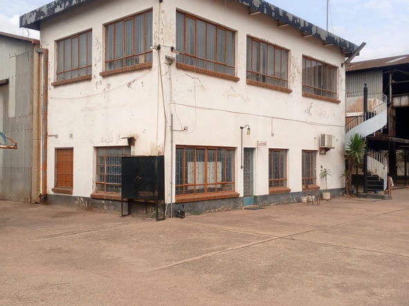 Warehouse & Factory