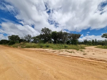 Farm & Agricultural Land