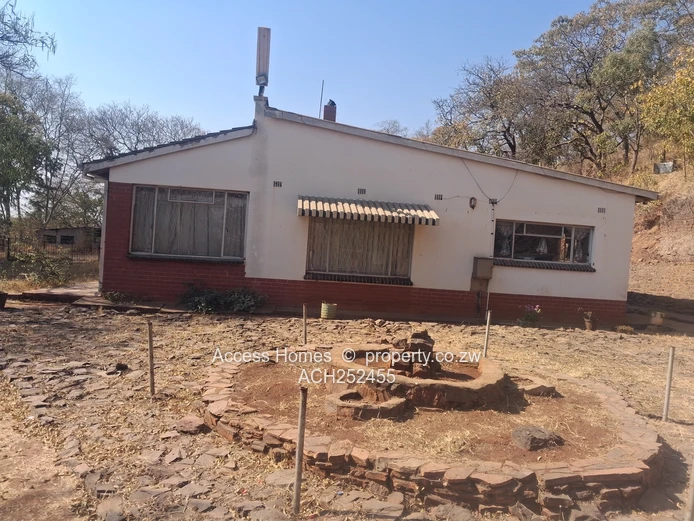Agro residential plot Whitecliff  (Sole Mandate)