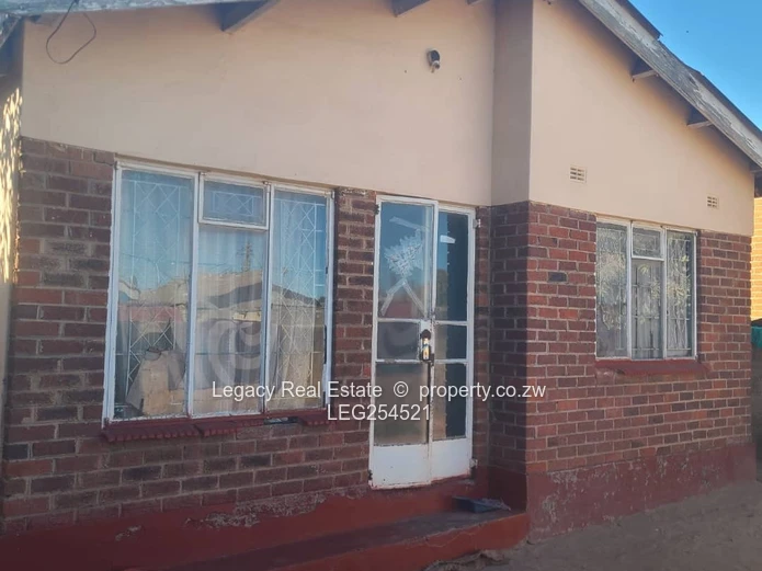 4-Bed Family Home in Chitungwiza (Sole Mandate)