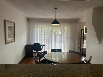 3 Bedroom Flat & Apartment