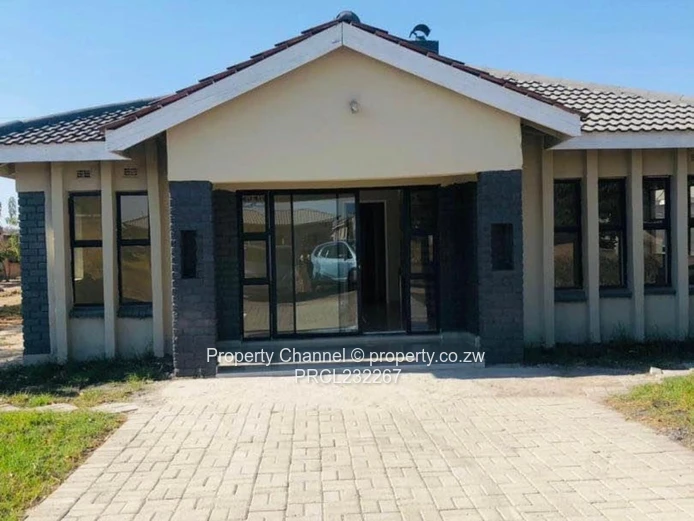 House for Sale in Ruwa Windsor 