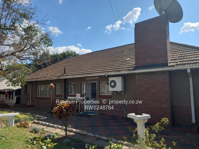 Hillside House For Sale (Sole Mandate)