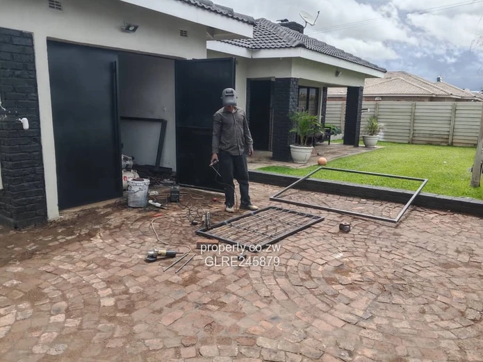 Spacious 4-Bed Westgate Home with Pool & Borehole