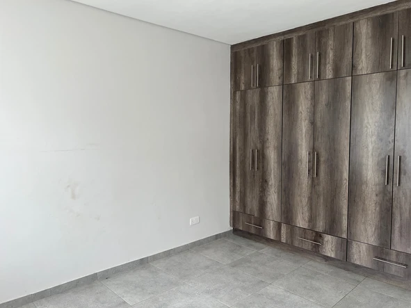 3 Bedroom Garden Flat