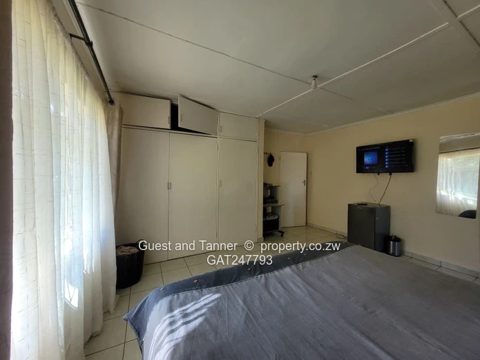 New Marlborough Neat and Spacious Family Home - 4 Bedrooms to Rent
