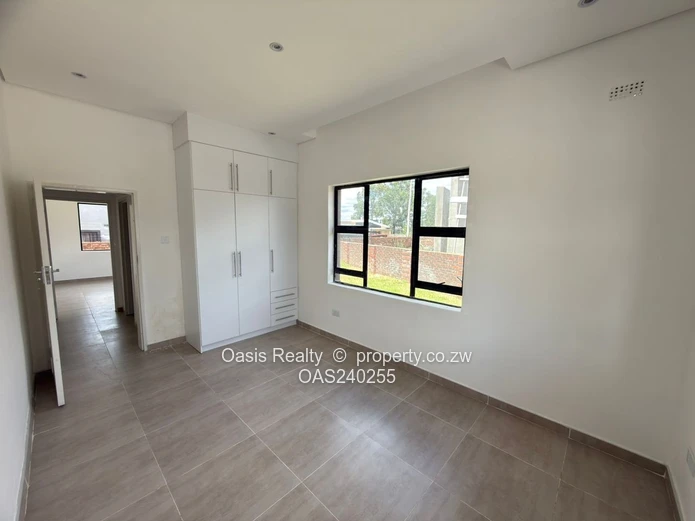 Secure & Contemporary Cluster Living in Arlington Estate