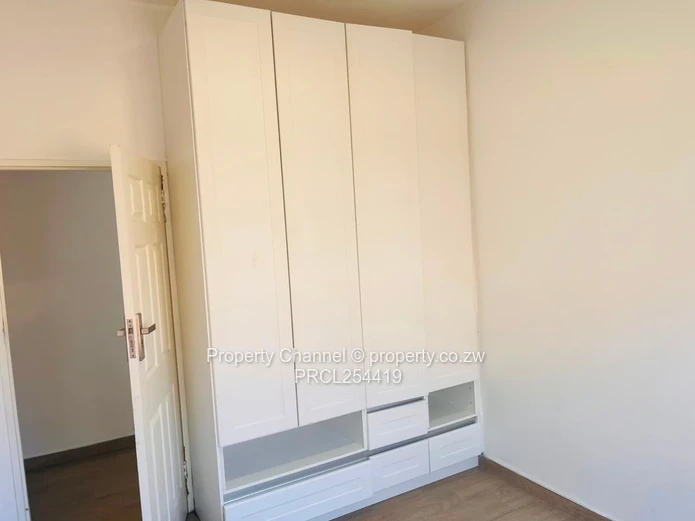 Stylish 3-Bed Avondale Flat with Borehole & Modern Kitchen