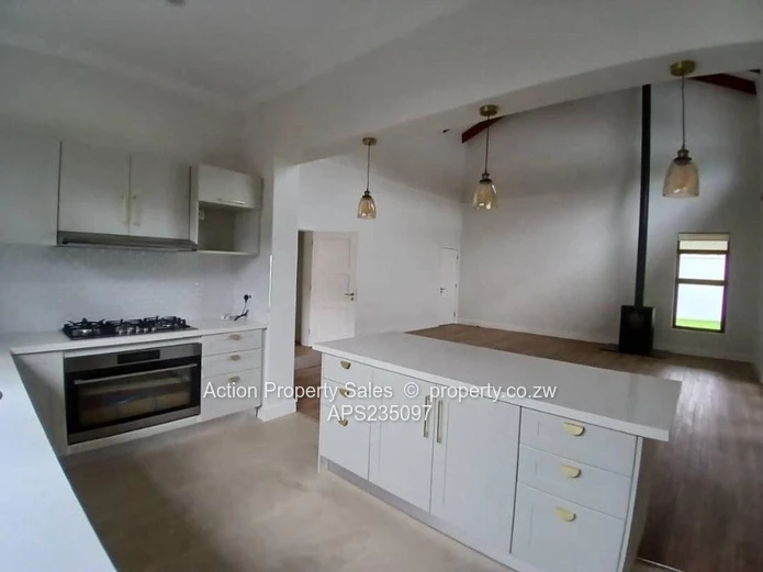 Beautifully Finished Townhouse To Rent! 