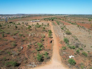 Land
