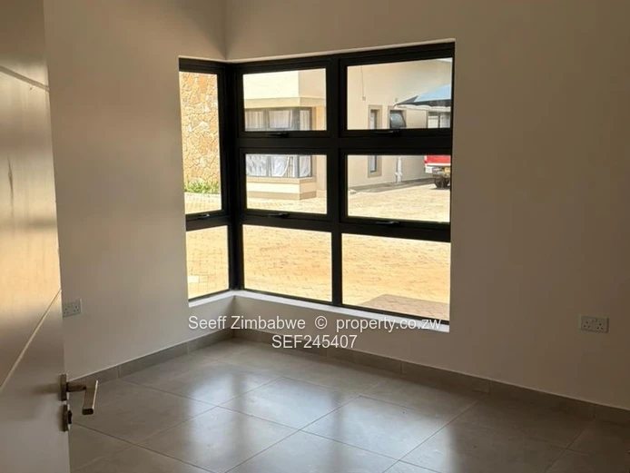 3-Bed Luxury Unit Available for Rent!