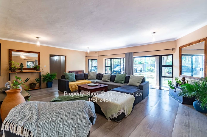 5 Bedroom House for Sale in Borrowdale (Sole Mandate)