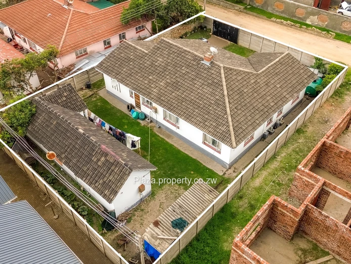 Perfect for Family Living or First-Time Owners (Sole Mandate)