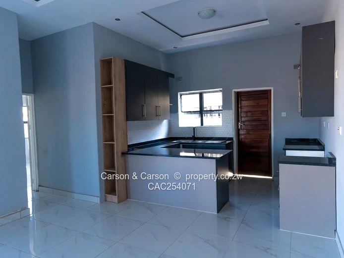 Modern 4-Bed Townhouse in Rainham — Grey & Red Accents, Pool
