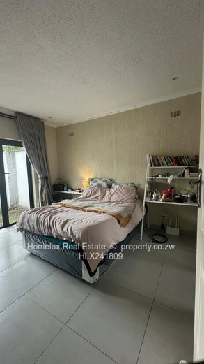 Modern 3-Bedroom Semi-Detached Apartment in Marlborough