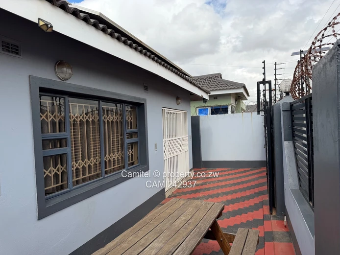 Aspindale Park 4-Bed Home — CCTV, AC & Modern Kitchen (Sole Mandate)
