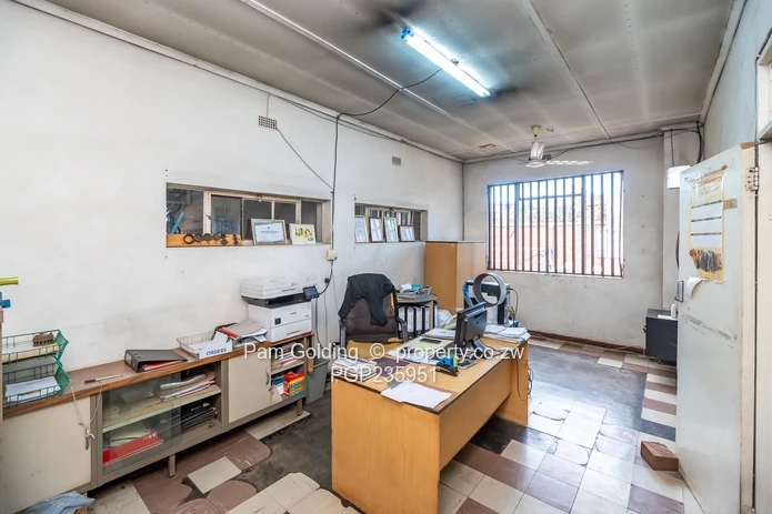 Prime Industrial Opportunity On Leyland Road, Ardbennie