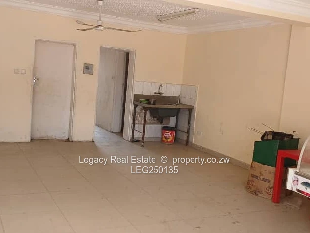 Southlea Park Retail Block with Borehole & Water Tank — 600m² (Sole Mandate)