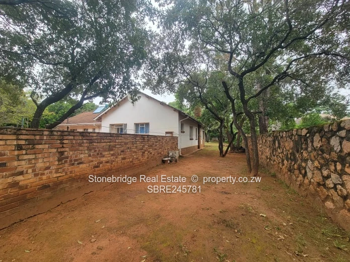 4 Bedroomed House in Fortunes gate for sale
