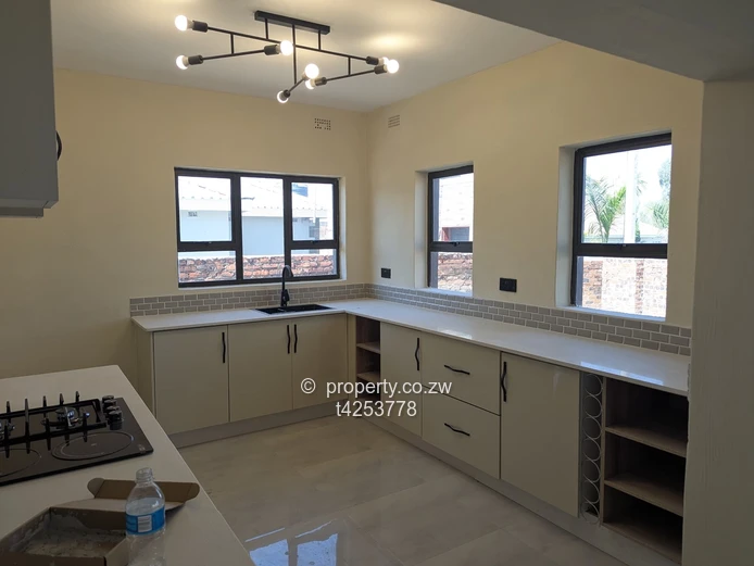 Arlington Estate house to rent 