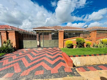 Houses for sale