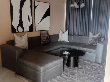 Neat modern Flat!!!