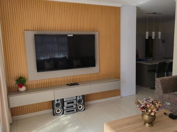 3 Bedroom Garden Flat