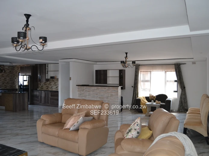 Stunning 5-Bedroomed House In Mtpleasant Heights