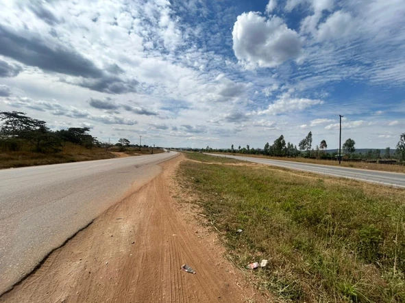 Commercial & Industrial Land