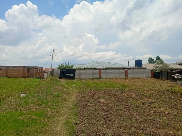 Stands & Residential Land