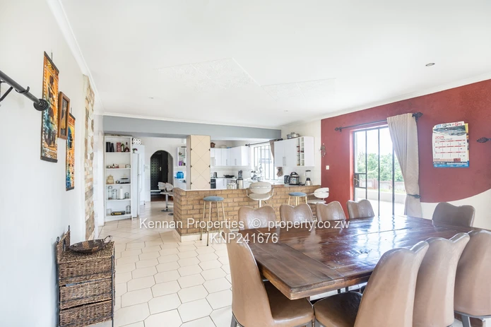 Double Storey Home In Brooke View