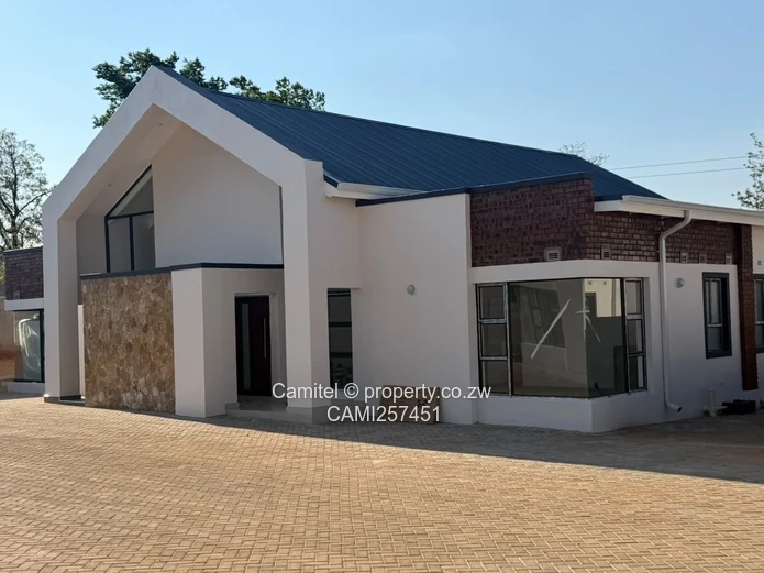 Modern 3-Bed Townhouse Complex in Vainona - Borehole