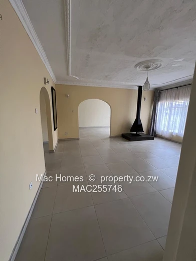 3-Bedroom Villa For Sale – Coronation Avenue