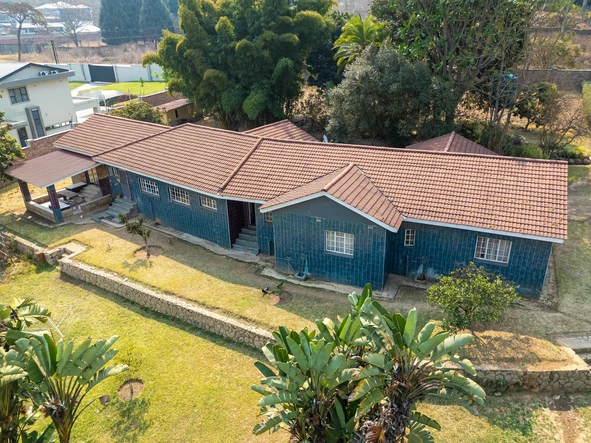 5 Bedroom House