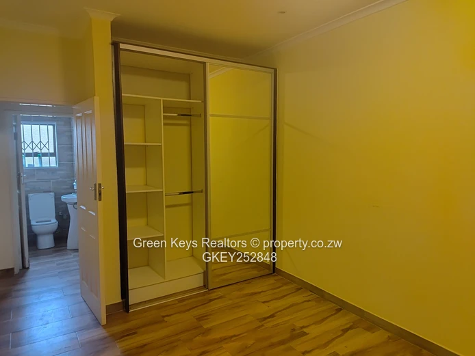 Madokero 2 beds apartment in mint condition