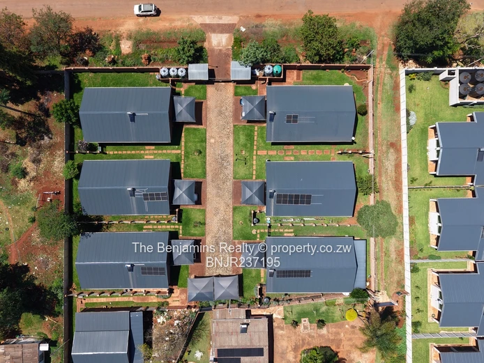 Established 3 bed Cluster unit