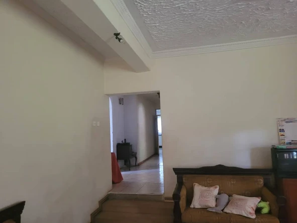 7 Bedroom House