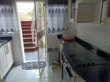 3 Bedroom Flat & Apartment