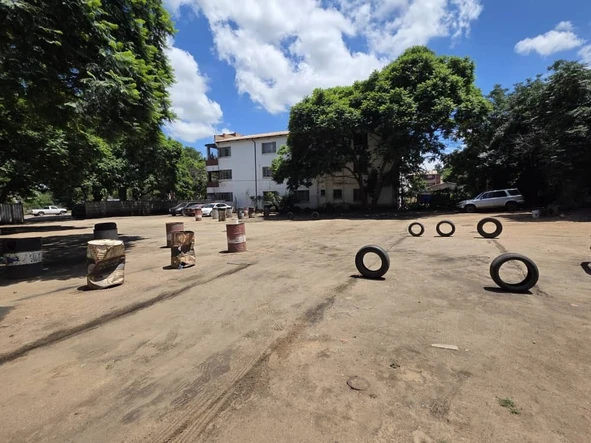 Commercial & Industrial Land